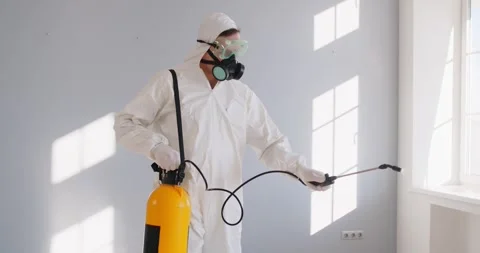 سمپاشی منزل